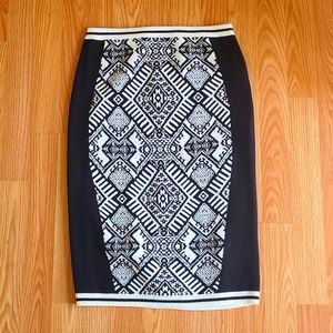 Geometric Midi Knit Skirt